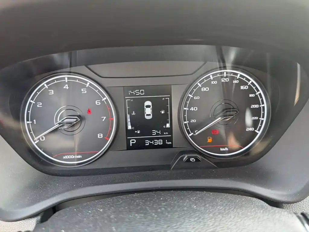 Geely Vision X3 — миниатюра 14