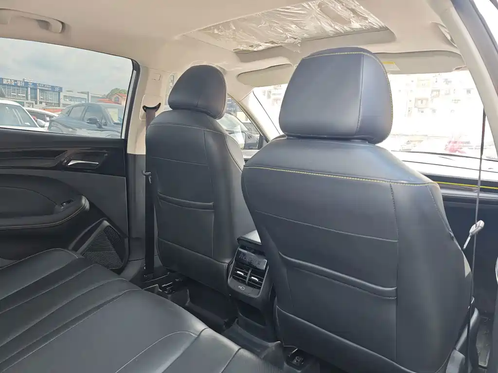 Roewe i5 — миниатюра 8