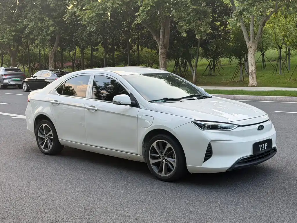 JAC JAC iEVA50 — миниатюра 3
