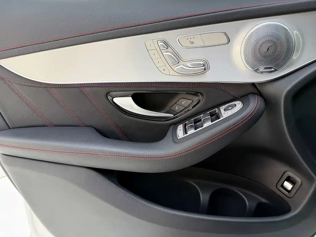Mercedes-Benz GLC AMG — миниатюра 16