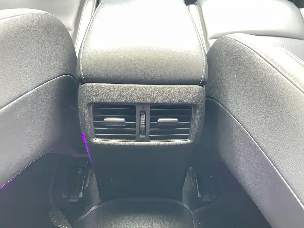 Nissan Sylphy — миниатюра 19