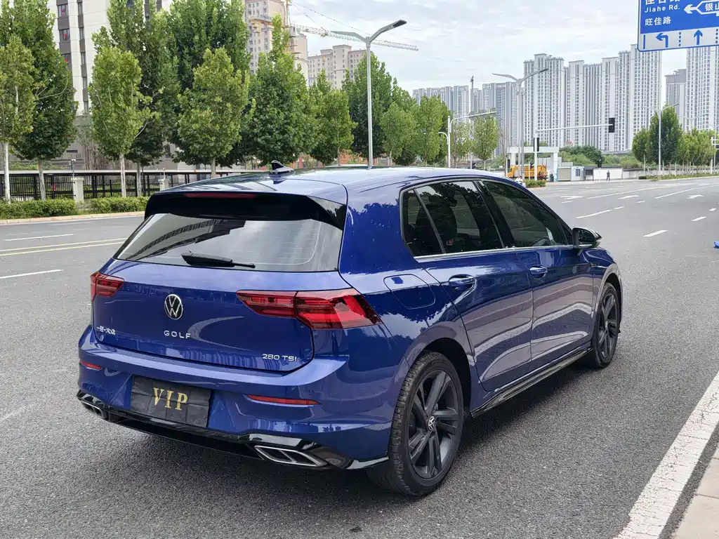 Volkswagen Golf — миниатюра 11