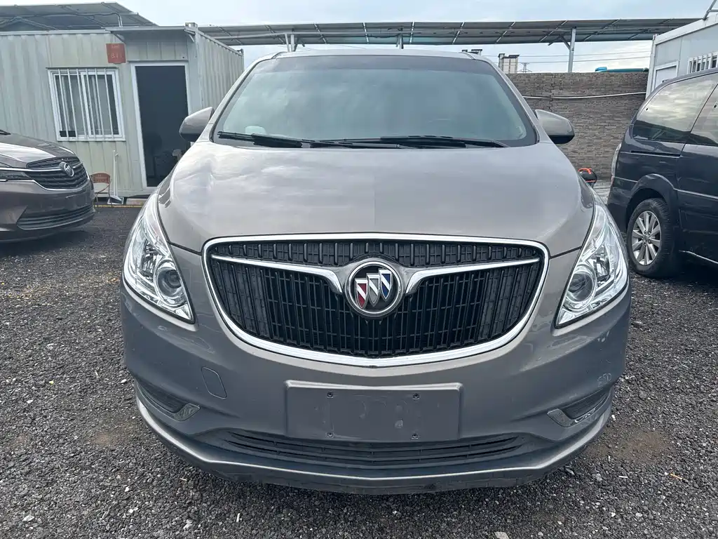 Buick GL8 — миниатюра 2