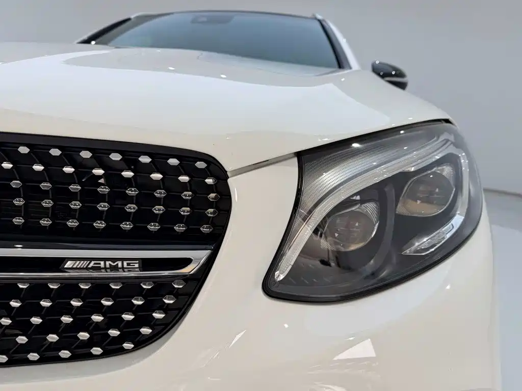 Mercedes-Benz GLC AMG — миниатюра 9
