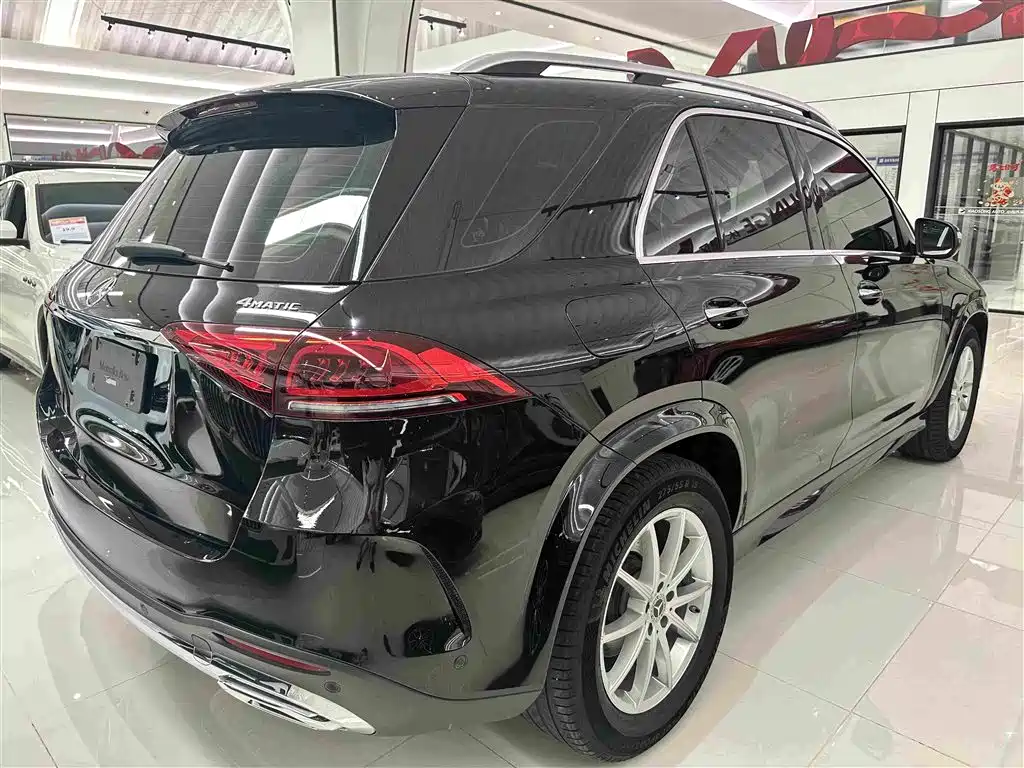 Mercedes-Benz GLE (Import) — миниатюра 19