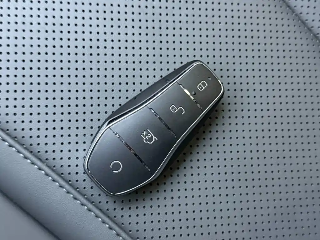 BYD Qin L — миниатюра 14