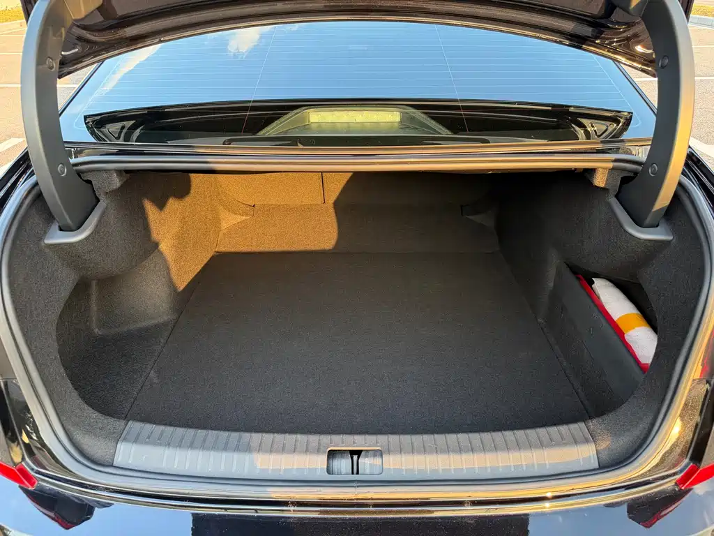 Volkswagen Passat — миниатюра 22