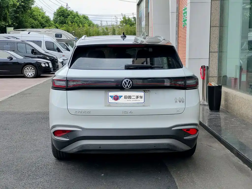 Volkswagen ID.4 X — миниатюра 5