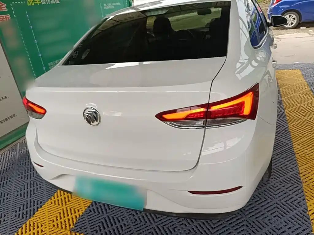 Buick Excelle — миниатюра 6