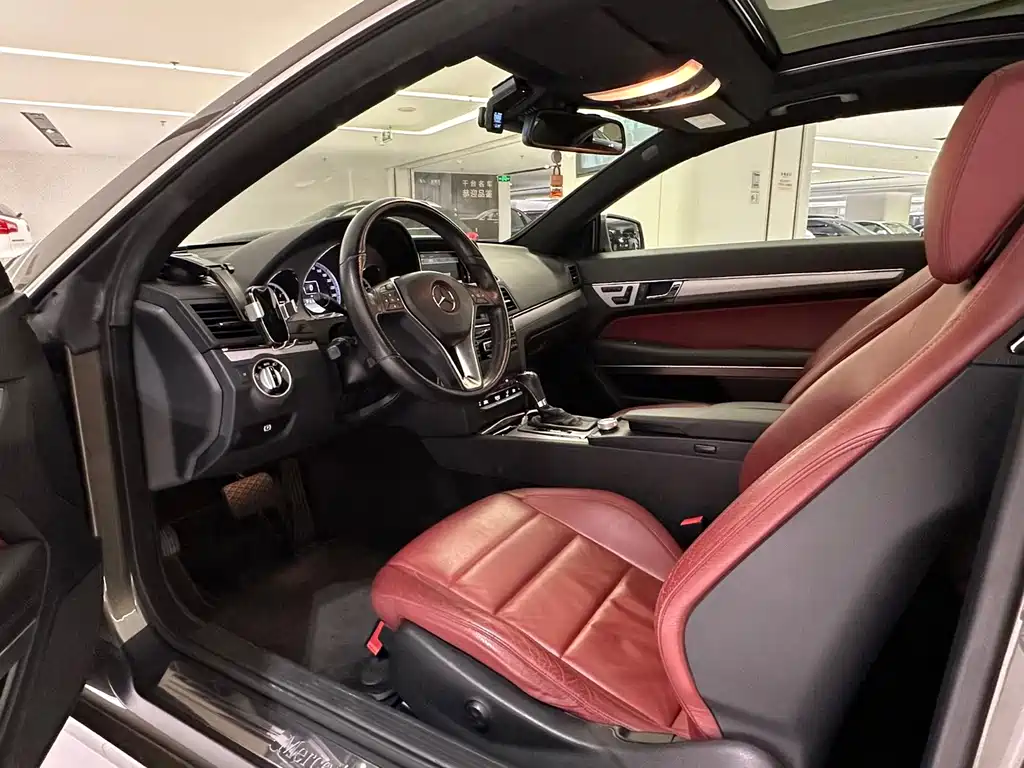 Mercedes-Benz E-Class (Import) — миниатюра 3