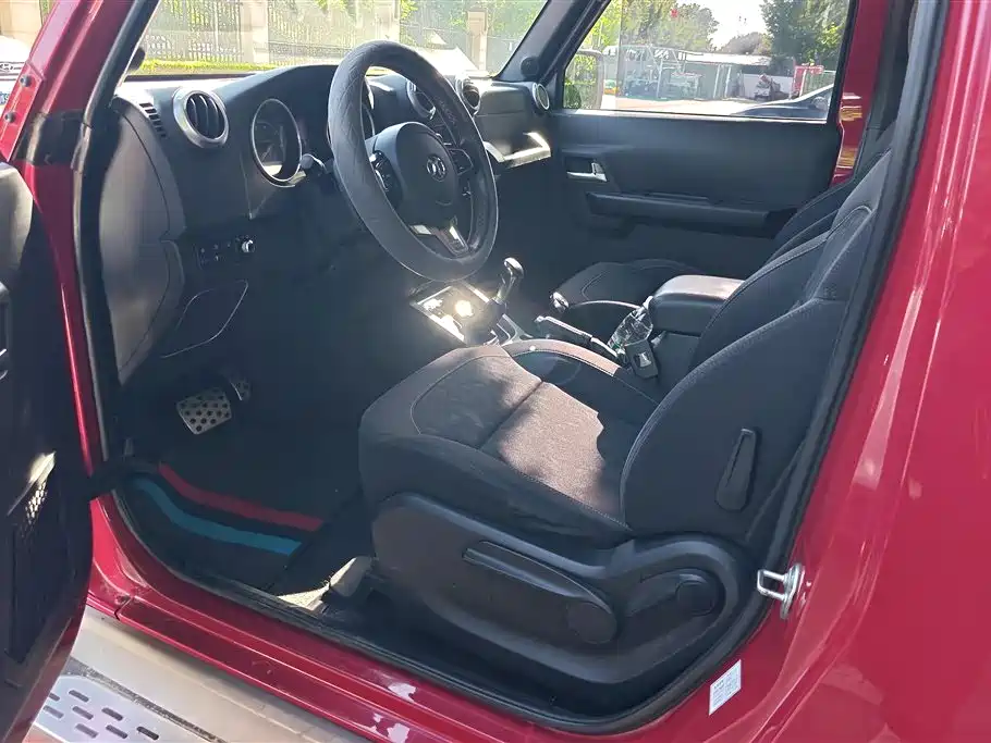 BAIC F40 2019 2.3T AT