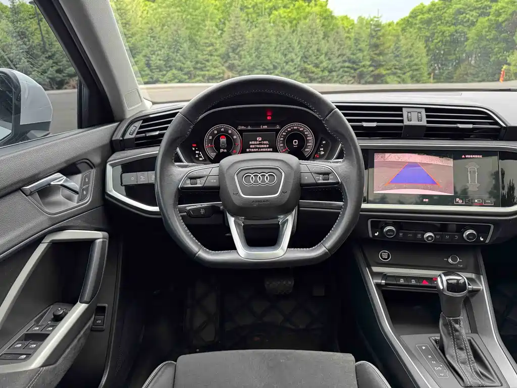 Audi Q3 — миниатюра 15