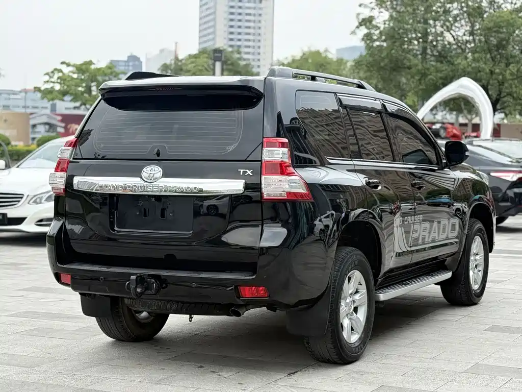 Toyota Land Cruiser Prado 2014 4.0L AT TX-L NAVI