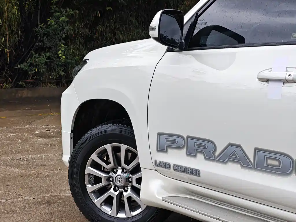 Toyota Land Cruiser Prado 2018 3.5L AT TX-L