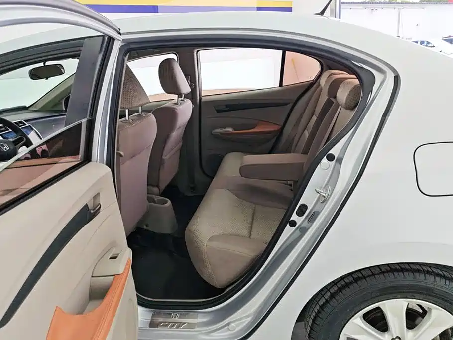 Honda City Classic — миниатюра 11