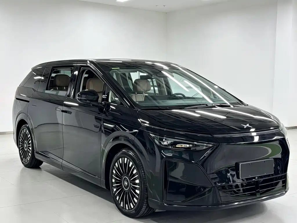 XPeng X9 — миниатюра 3