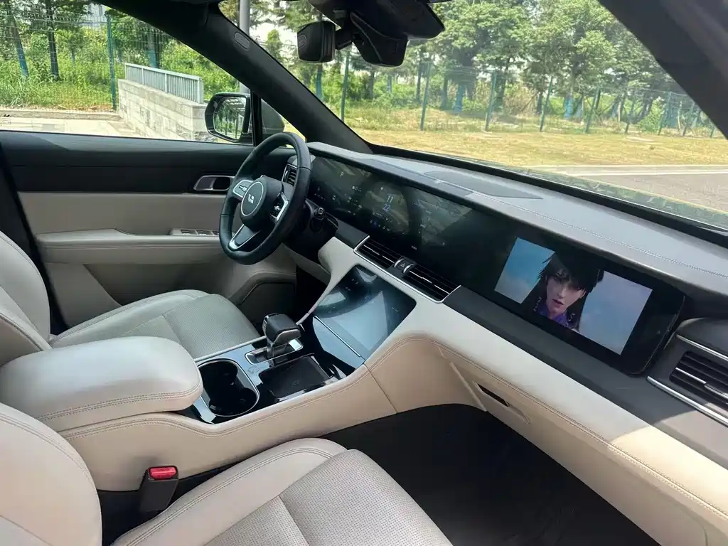 Li Auto Li ONE — миниатюра 15