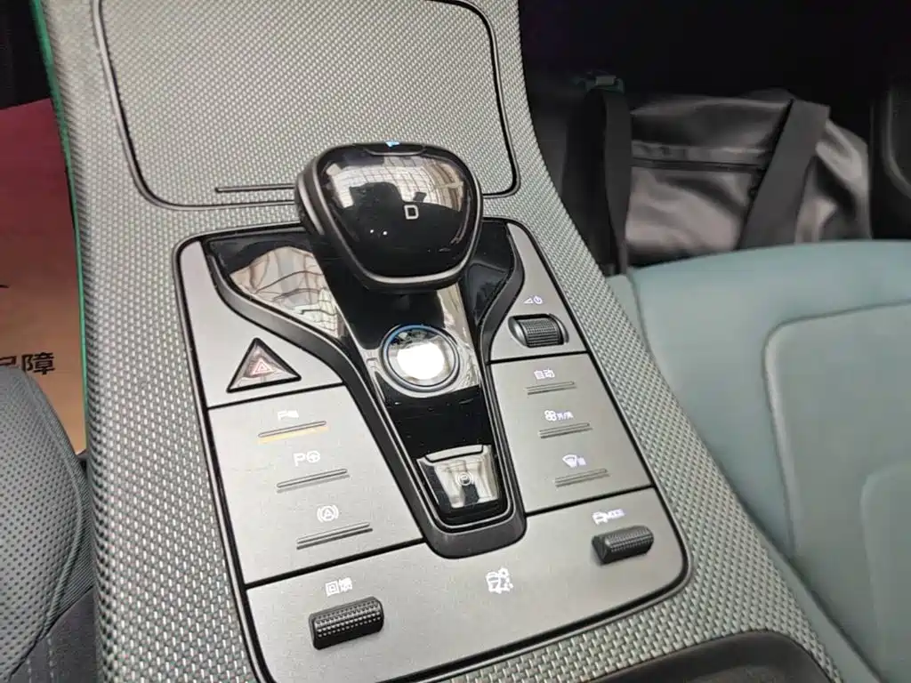 BYD Han — миниатюра 14