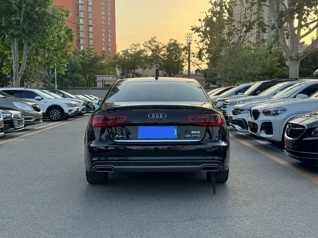 Audi A6L 2018 30 35 TFSI Fashion