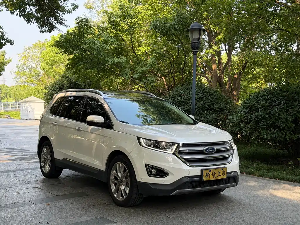 Ford Edge — миниатюра 3