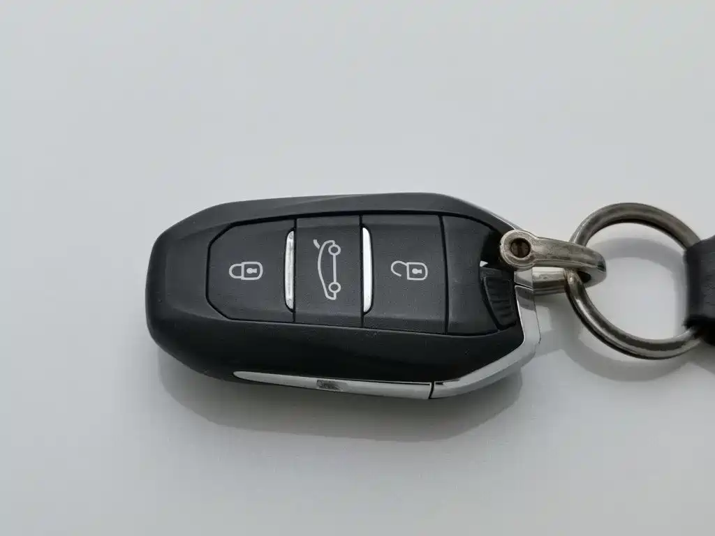 Peugeot 4008 — миниатюра 19