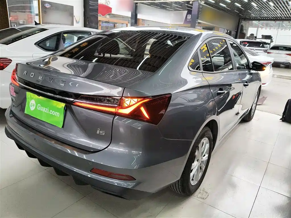 Roewe i5 2023 1.5L MT