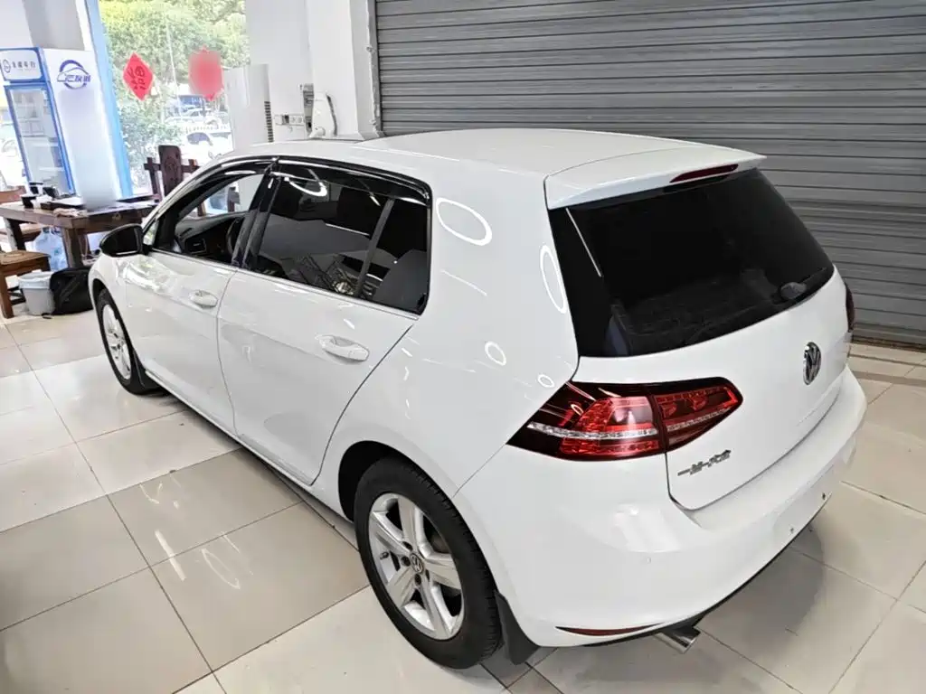 Volkswagen Golf — миниатюра 5
