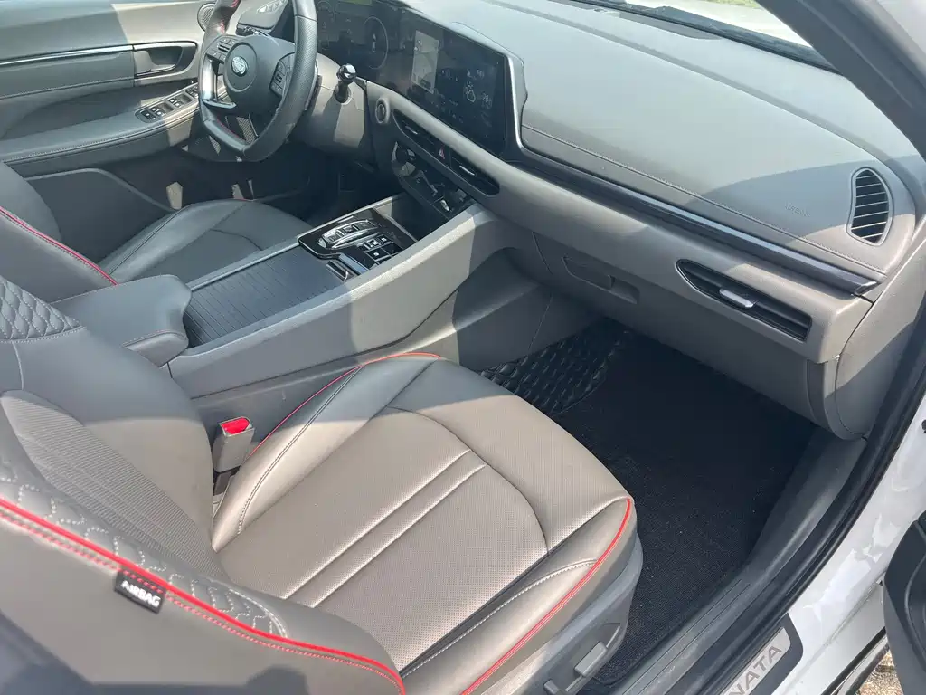 Hyundai Sonata — миниатюра 13