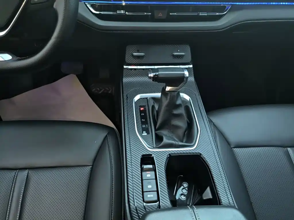 Wuling Victory — миниатюра 14