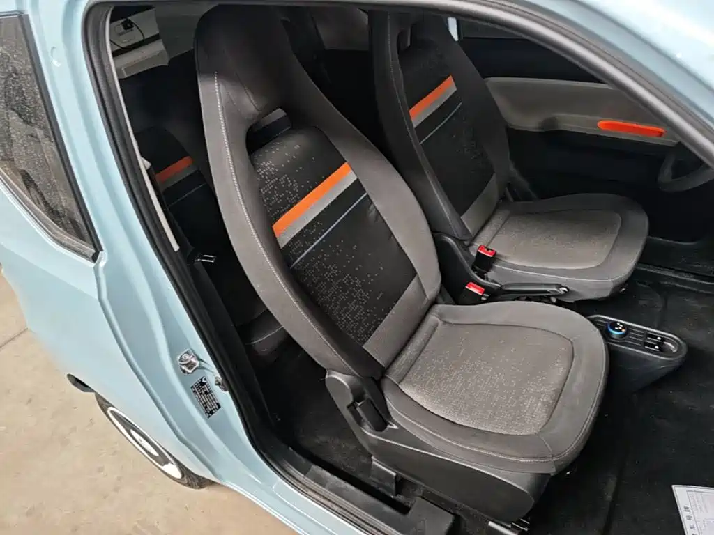 Wuling MINIEV — миниатюра 25