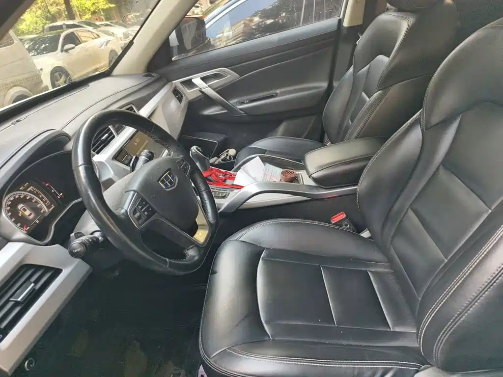 Geely Boyue — миниатюра 16