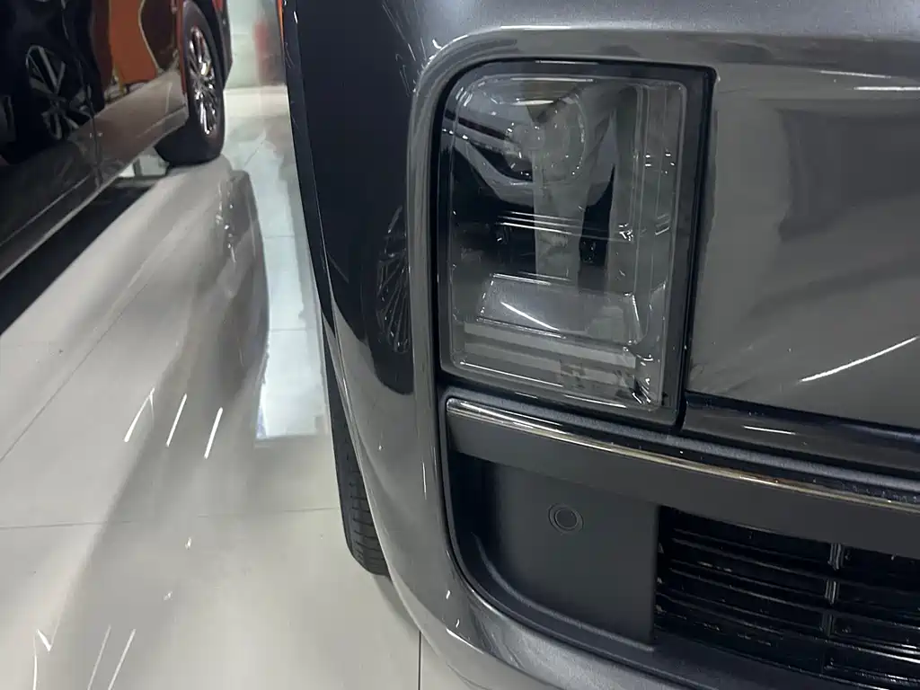 Li Auto Li L8 — миниатюра 12
