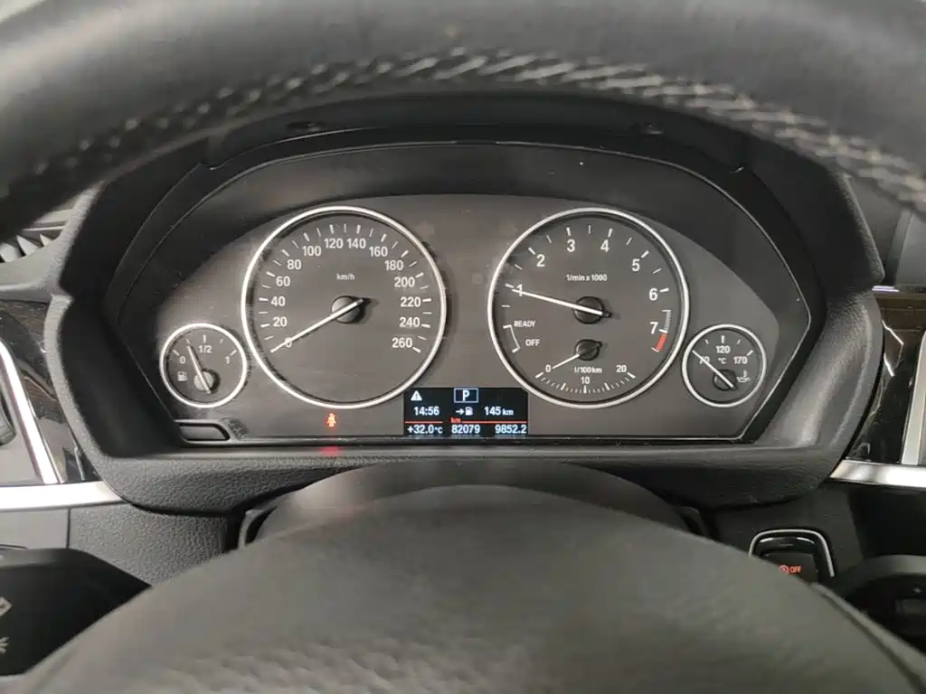 BMW 3 Series — миниатюра 12