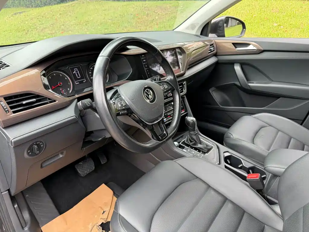 Volkswagen Tharu — миниатюра 7
