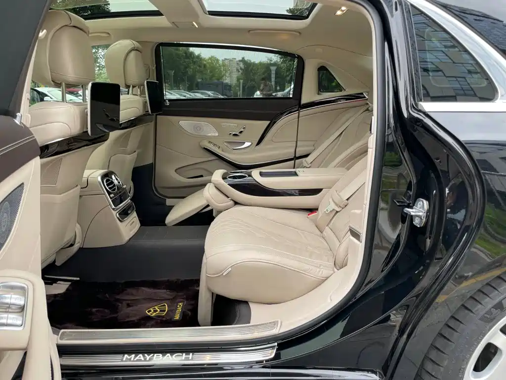 Mercedes-Benz S-Class — миниатюра 12