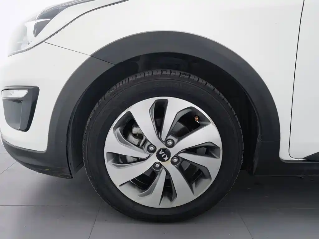 Kia KX Cross — миниатюра 17