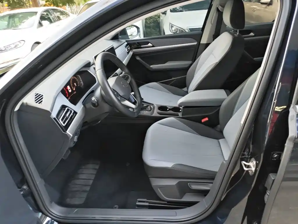 Volkswagen Lavida — миниатюра 15