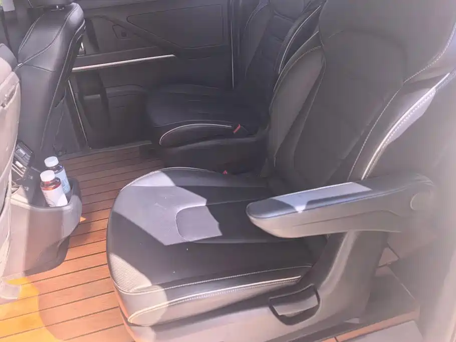 Hyundai Custo — миниатюра 11