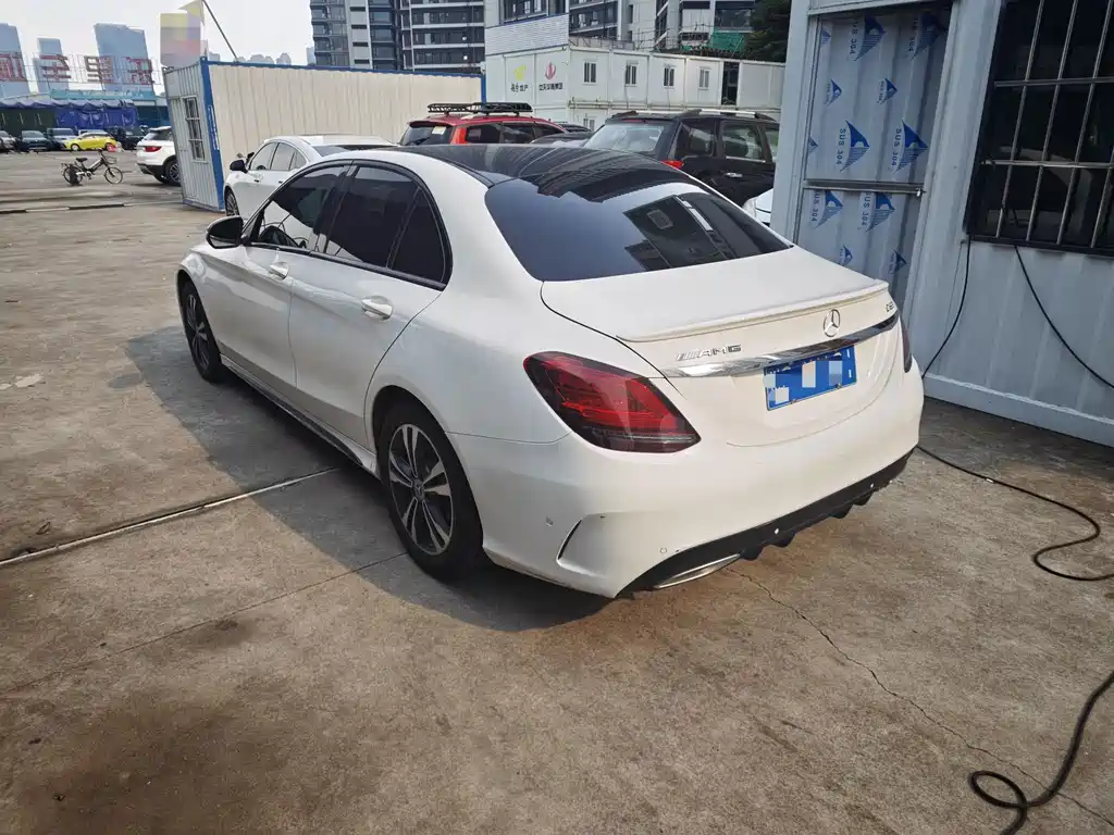 Mercedes-Benz C-Class — миниатюра 15