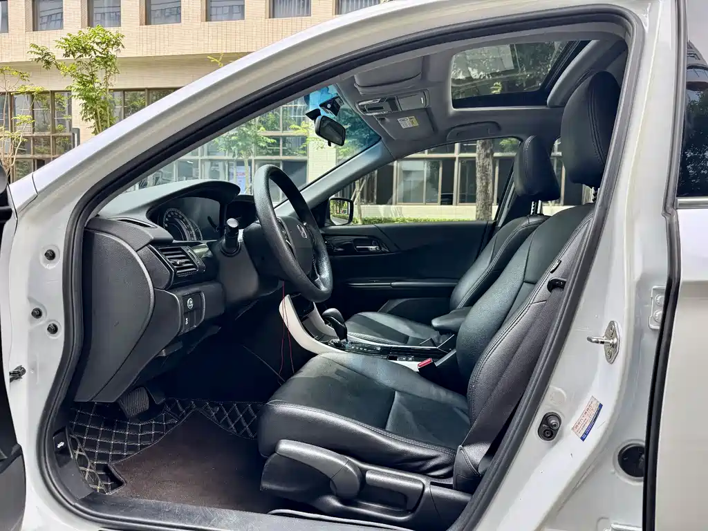 Honda Accord 2016 2.0L Comfort