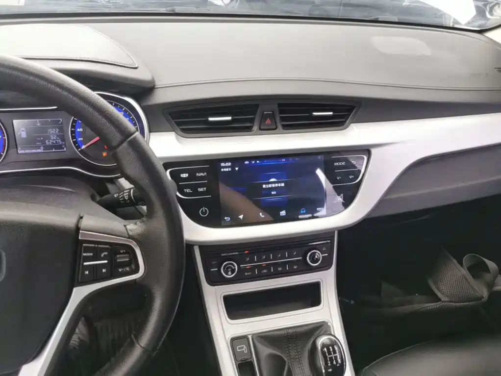 Geely Vision — миниатюра 10