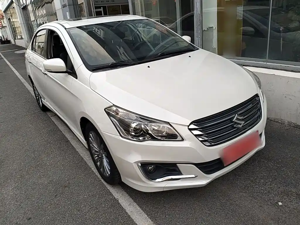 Suzuki Alivio — миниатюра 4