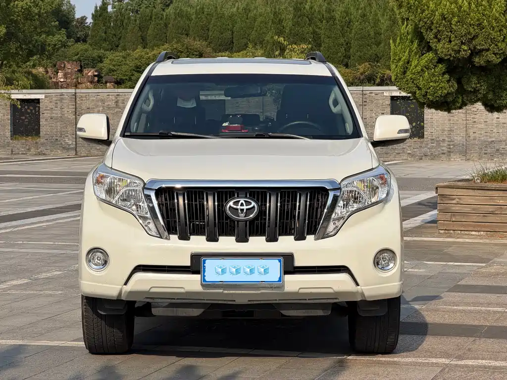 Toyota Prado — миниатюра 6