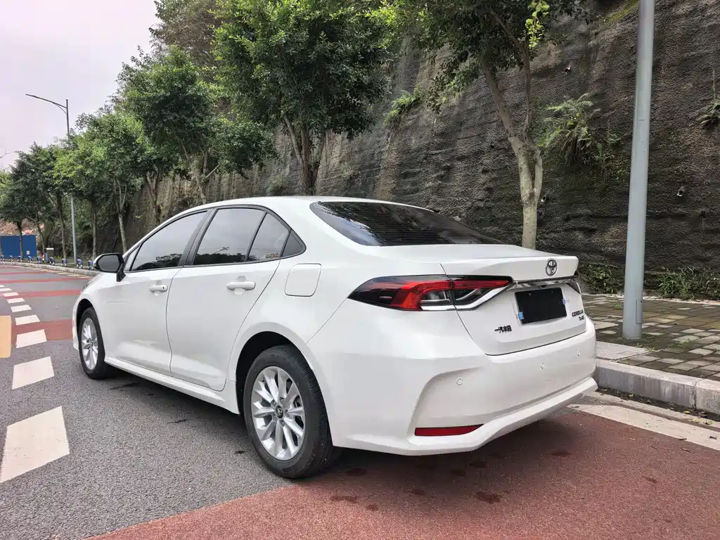 Toyota Corolla 2019 1.2T S-CVT GL-i Luxury