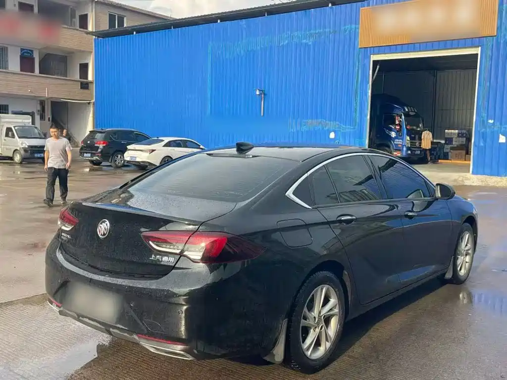 Buick Regal — миниатюра 7