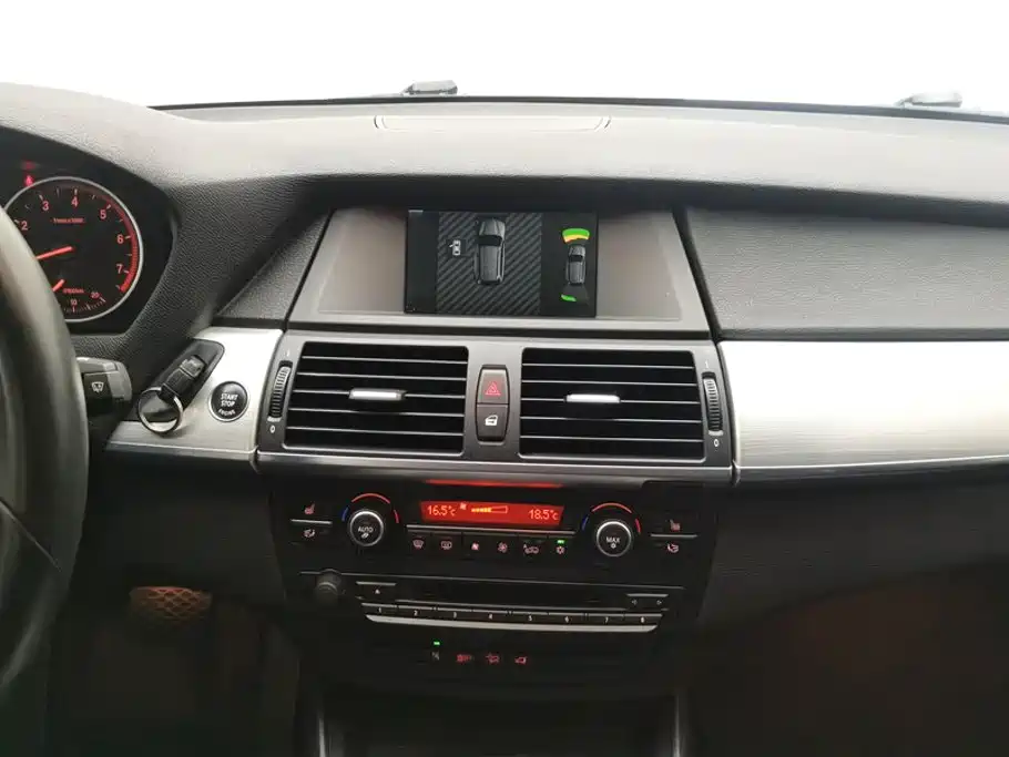 BMW X5 (Import) — миниатюра 13