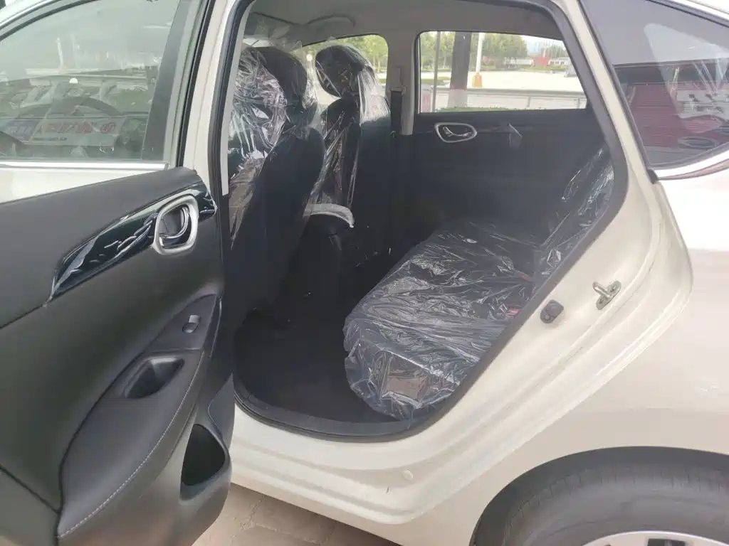 Nissan Sylphy — миниатюра 11