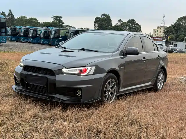Mitsubishi Lancer EX