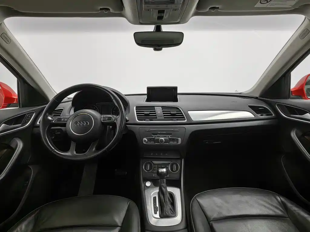 Audi Q3 — миниатюра 5