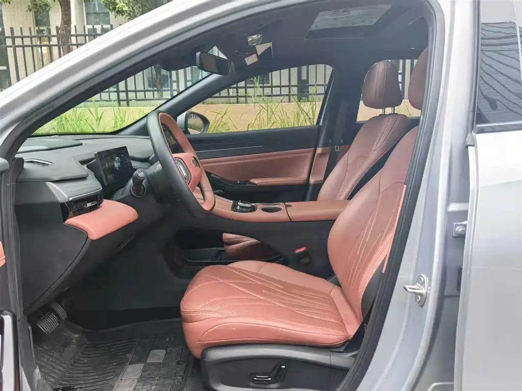 GEELY GALAXY GALAXY L6